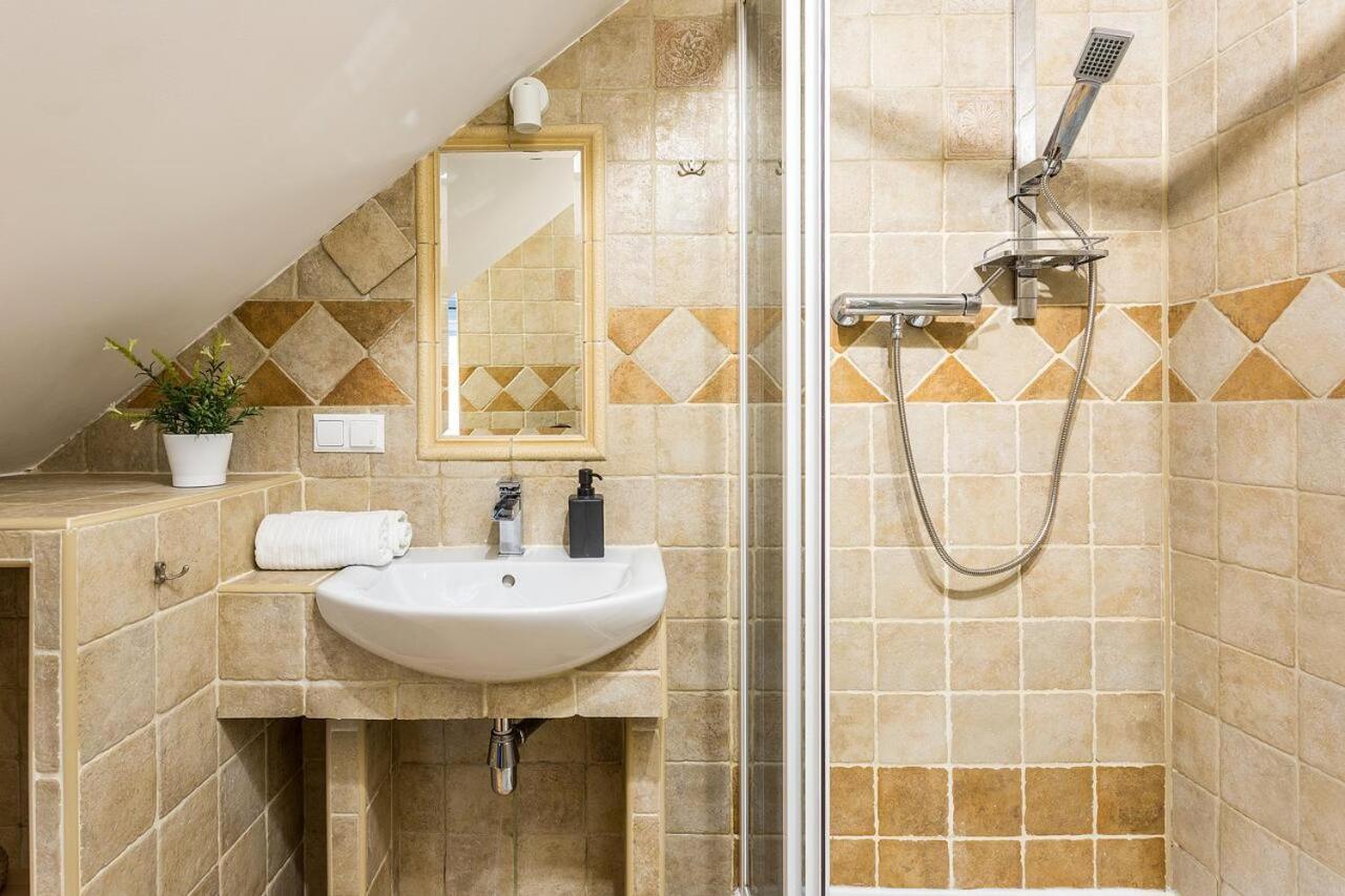 Tarlowska Apartment Краков Экстерьер фото